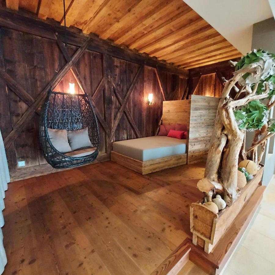 Parc Hotel Tyrol カステルロット エクステリア 写真