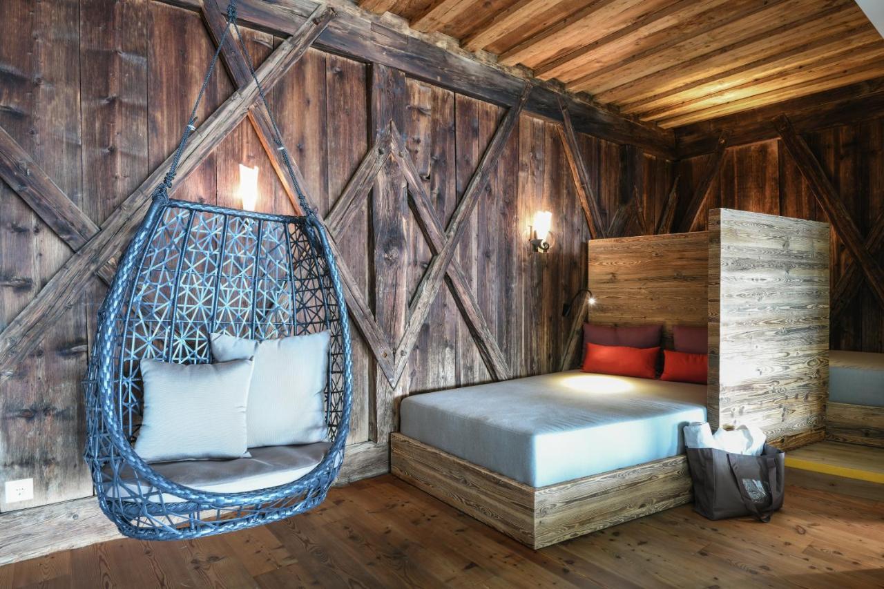 Parc Hotel Tyrol カステルロット エクステリア 写真