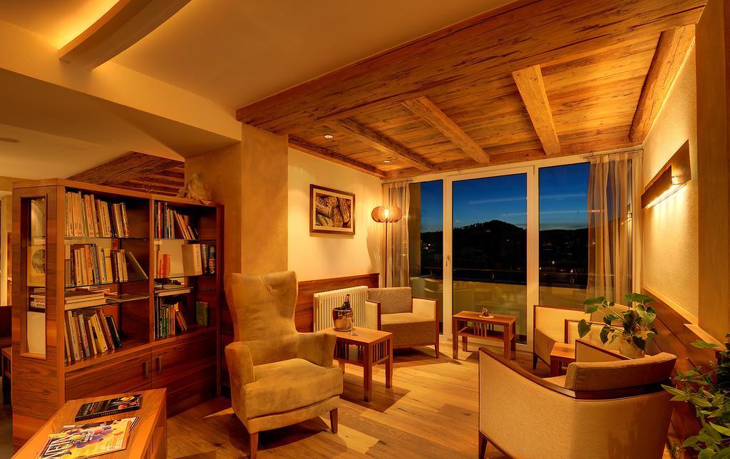 Parc Hotel Tyrol カステルロット エクステリア 写真