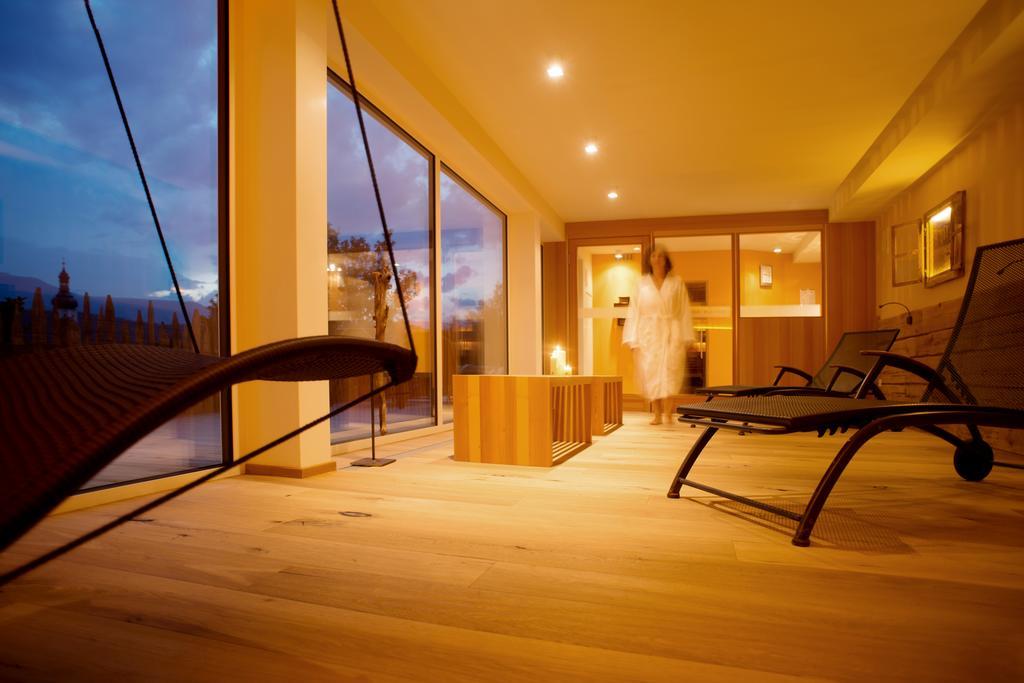 Parc Hotel Tyrol カステルロット エクステリア 写真