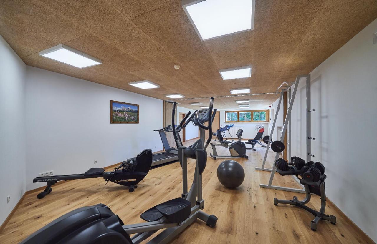 Parc Hotel Tyrol カステルロット エクステリア 写真